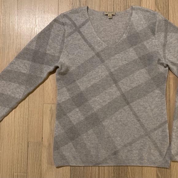 Burberry Brit 100% Cashmere Gray Nova sweater Large - Picture 1 of 8